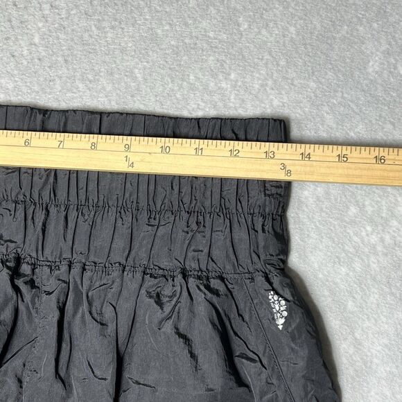 Free People FP Movement The Way Home Shorts Black Women’s Medium Running Trainin - Picture 5 of 11